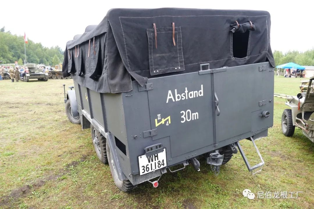 德国上世纪八驱军用重型卡车,德国重型军用越野卡车详细讲解