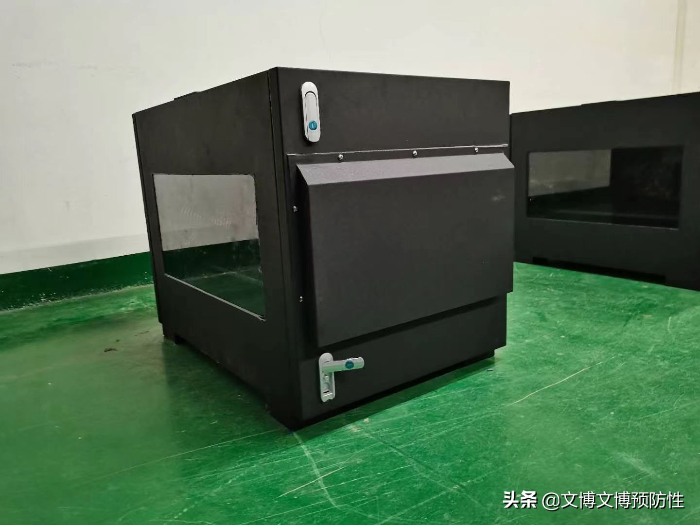 户外投影仪恒温箱,投影机恒温箱