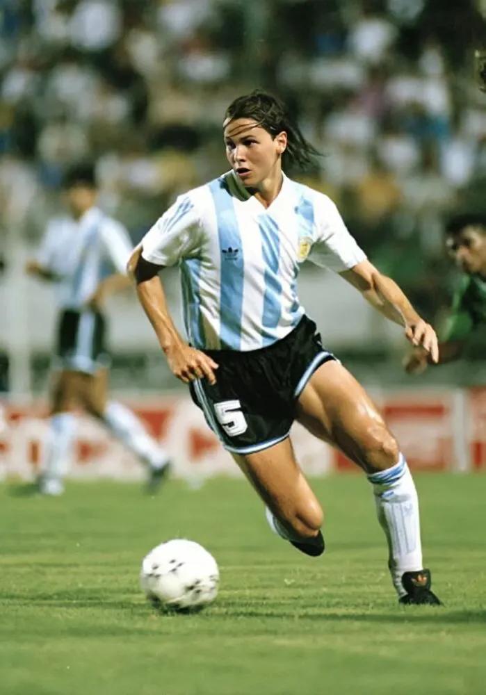 足坛十大最具影响力人物,五位名气远大于实力的cba现役球员