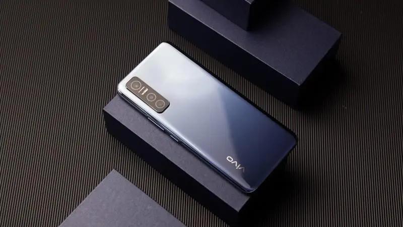 oppo和vivo最具性价比的千元手机,oppovivo华为小米5百元哪个更好