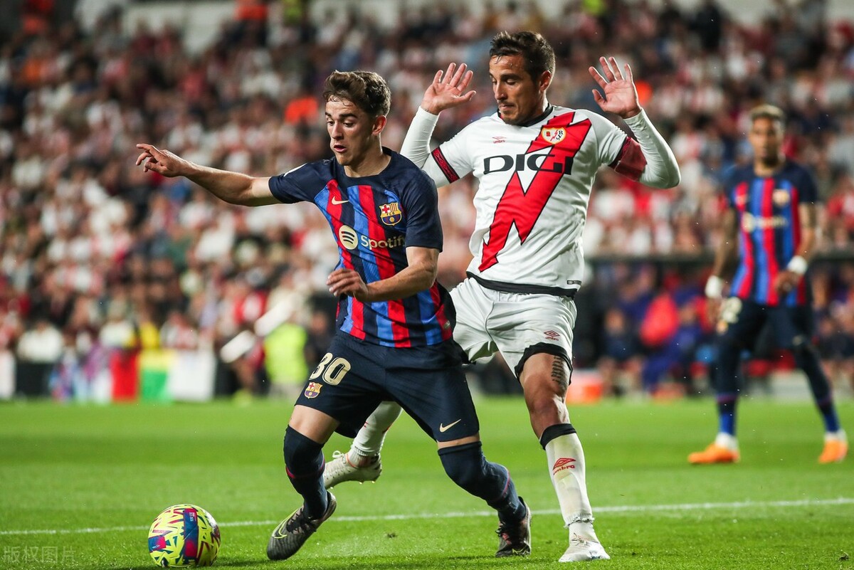 皇马爆冷0-1瓦伦西亚视频,17-18西甲巴萨对皇马结果