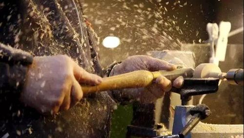 奢侈品赚穷人的钱,奢侈品赚的都是穷人的钱