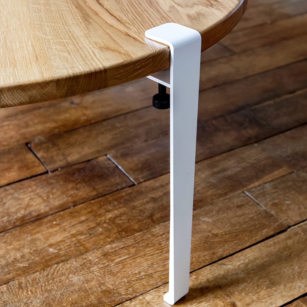 “说走就走”的家具系列，租房一族的福音，快捷安装桌子组合