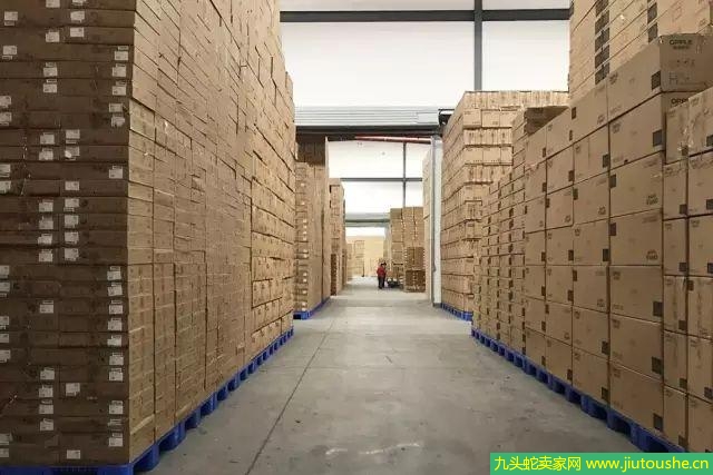 新手如何找网店货源 (网店货源平台找到便宜的货源)