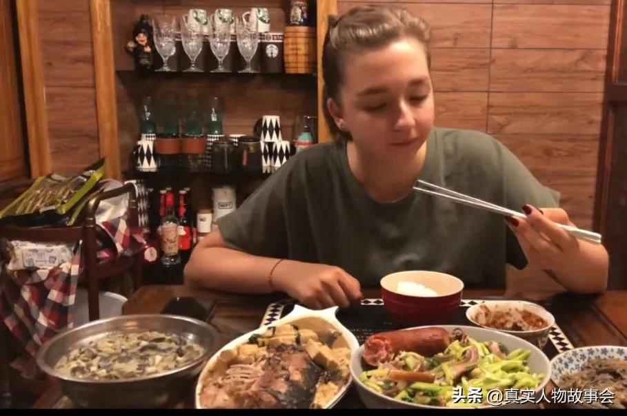 俄罗斯美女东北口音,俄罗斯美女嫁个中国人