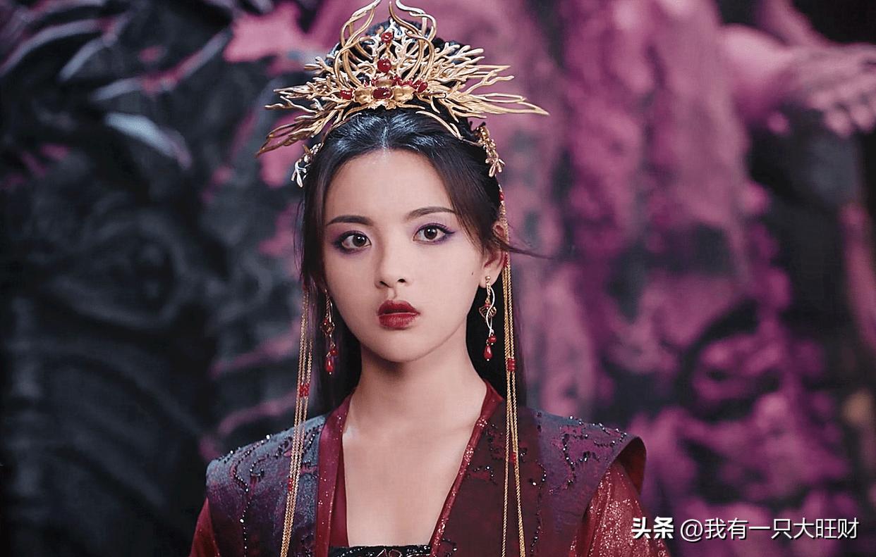 《重紫》从冷万里到引心魔，他爱而不得的执念，才是阴水仙的劫难