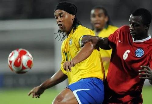 足球人物志小罗,足球人物小罗