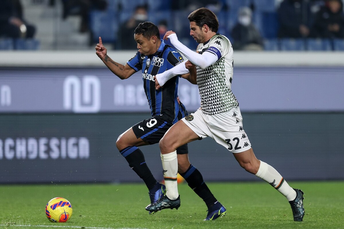 亚特兰大3-2战胜ac米兰集锦,亚特兰大4-0米兰