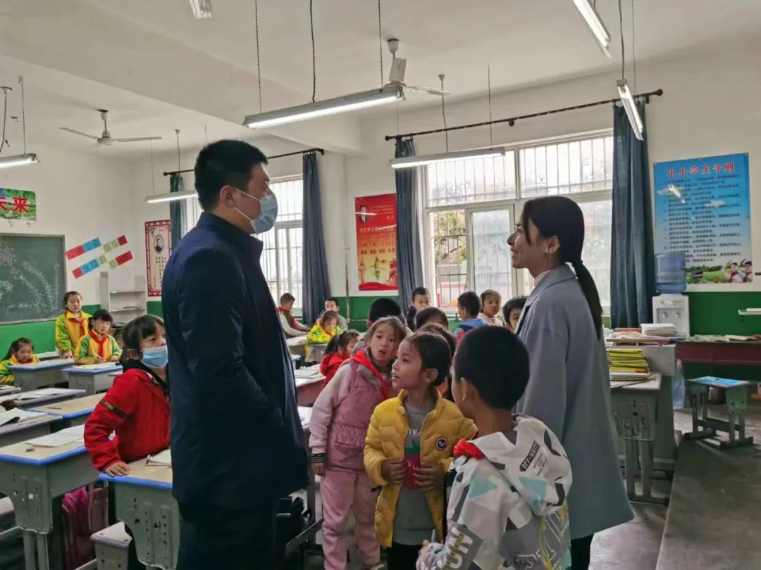 渭南市临渭区优秀校长孟永峰