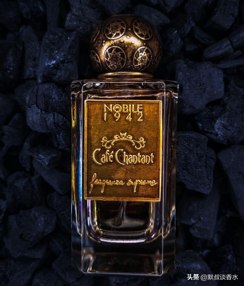 咖啡馆里的甜品糕点丨诺拜1942咖啡香颂