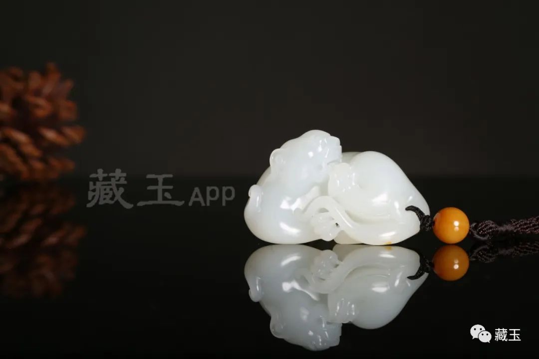 10万的玉买回来的还可以卖多少钱,10万块买的玉能卖多少