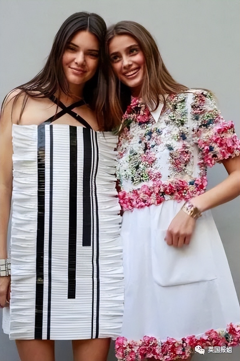 维密超模笑容甜美,维密甜美超模与英国贵公子结婚