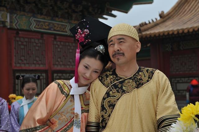 瞪眼咆哮,摇头晃脑,这6位演技被高估的“老戏骨”,该亮亮相了