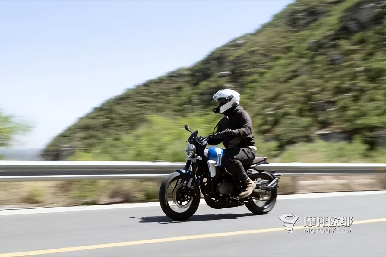 赛科龙re250攀爬版,赛科龙re250最新测评