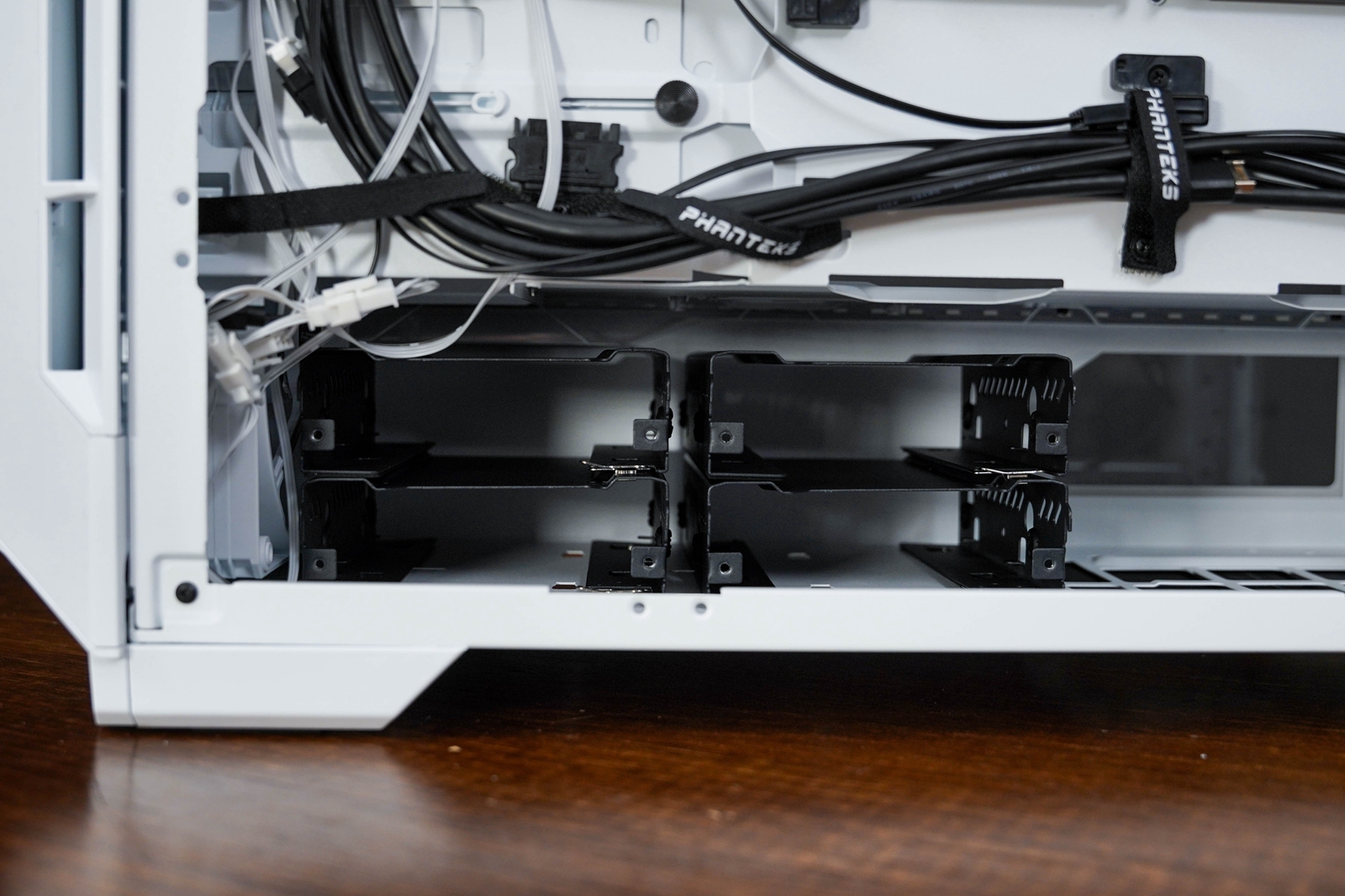 豪砸3万预算工作机，12900K+RTX3090Ti+32GCVNDDR5顶配纯白装机