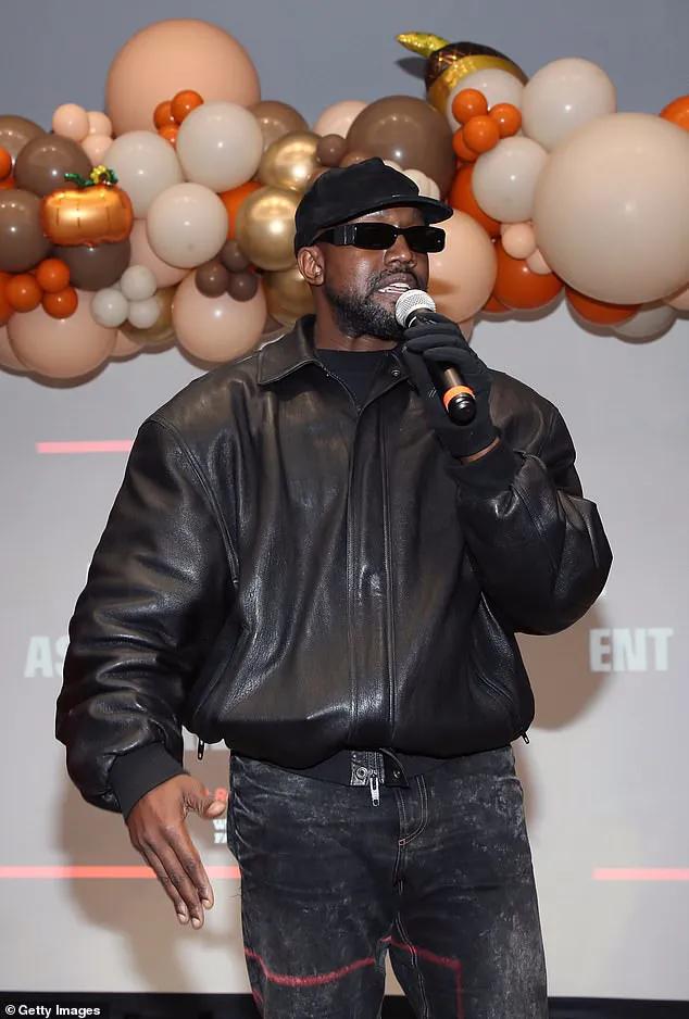 曝金卡戴珊谈侃爷新恋情,金卡戴珊想念以前的侃爷