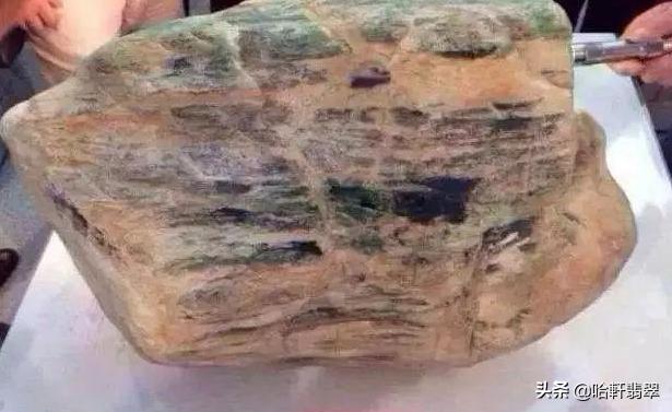 2007年赌石标王,翡翠赌石标王图片