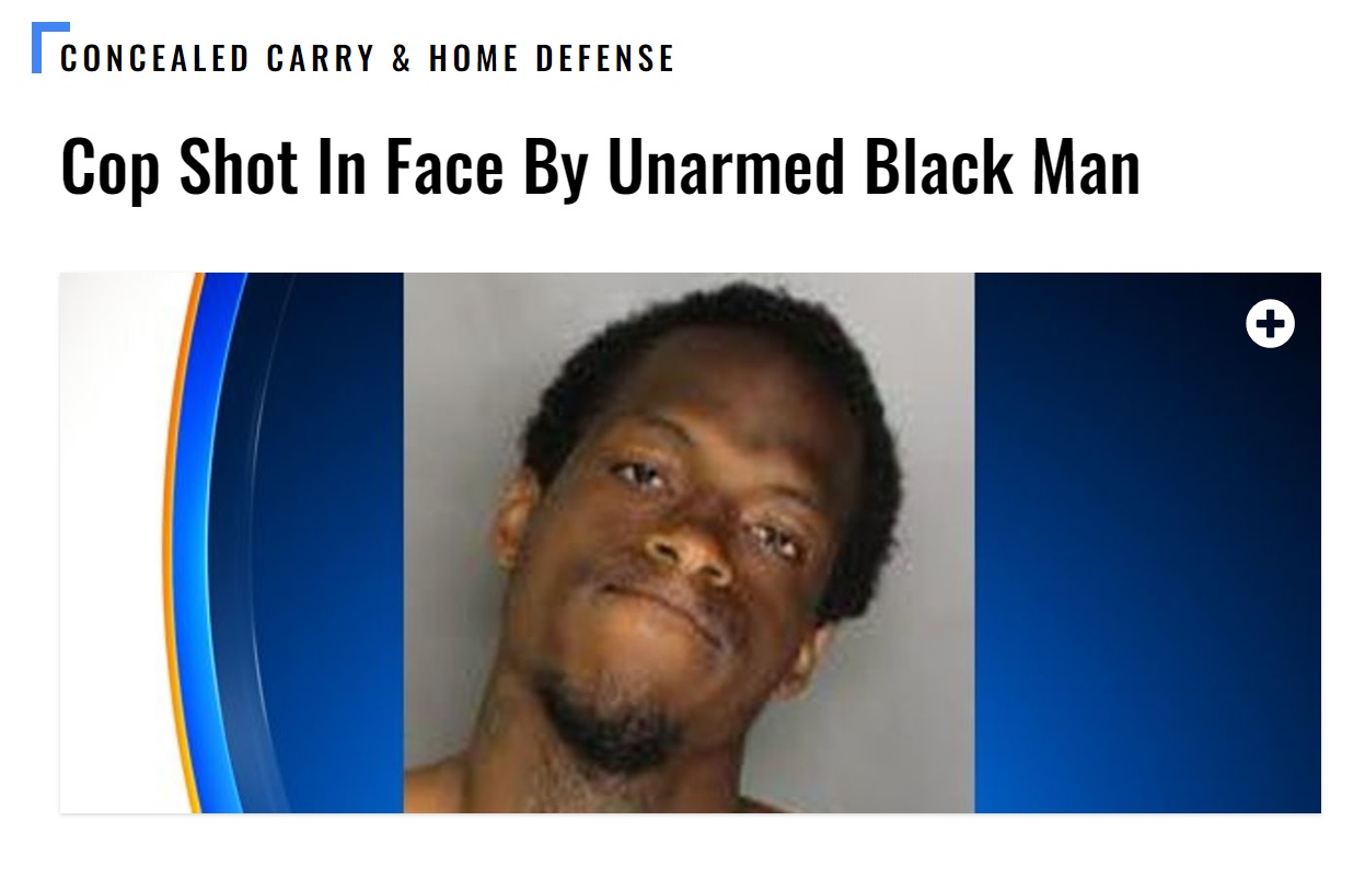 挖掘机抓玩具,挖掘机抓着飞机在飞的视频