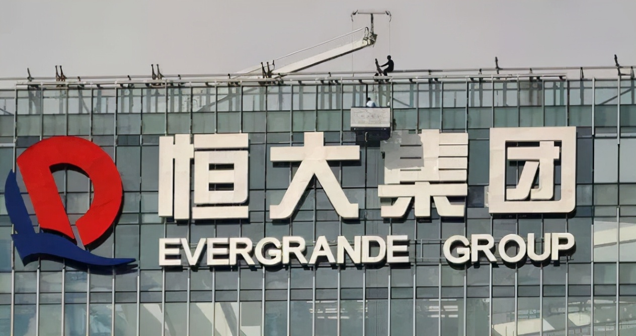 房企和中国足球，谁是谁的毒药