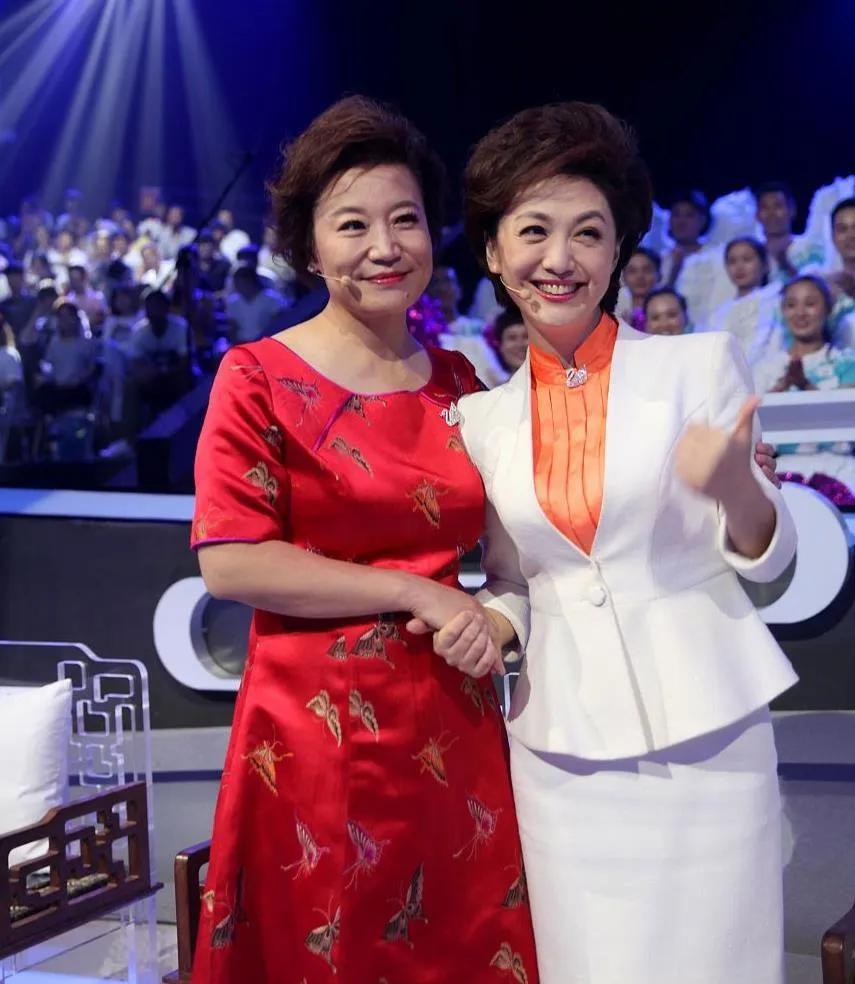 中央一台主持人海霞婚姻情况,央视主持人海霞老公叫什么名