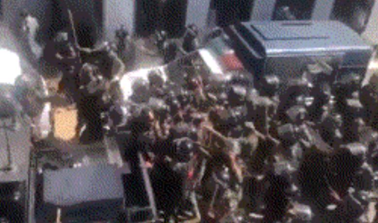 巴基斯坦国内要变天？中方前脚刚提醒完，后脚巴军警就抓了前总理