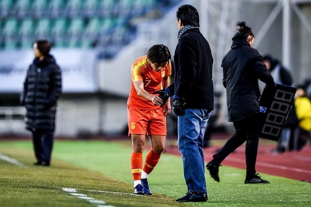 谢晖贾秀全当选大连人主帅,谢晖击败贾秀全