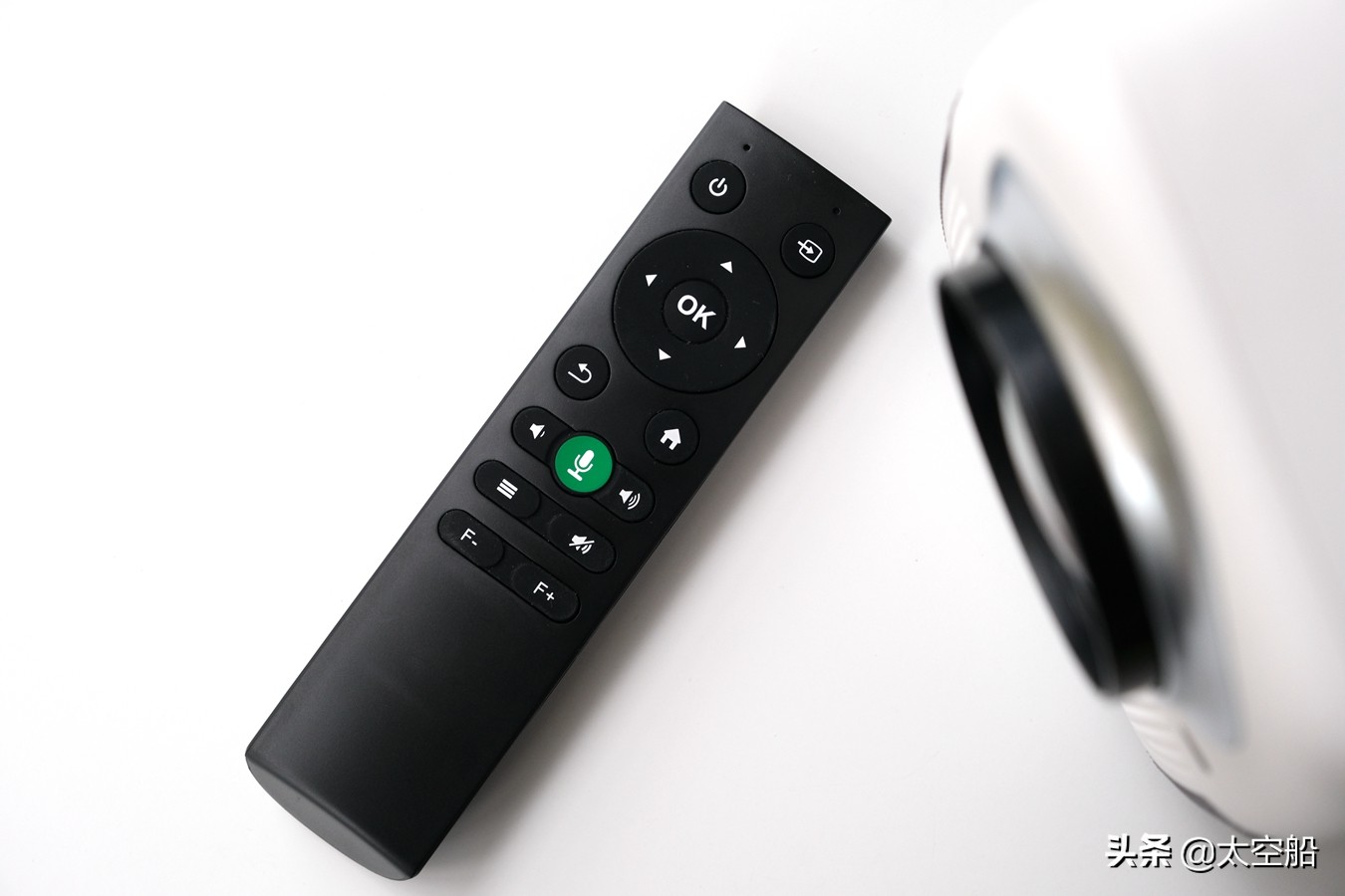 泰捷weboxt1投影仪评测视频,泰捷weboxt1参数