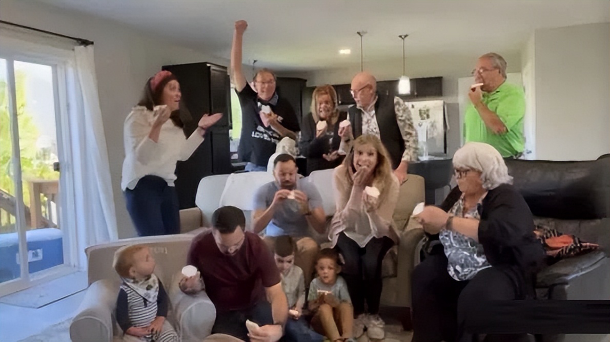 138年来都只生儿子的家族终于迎来女宝,生个女儿真的有这么难?