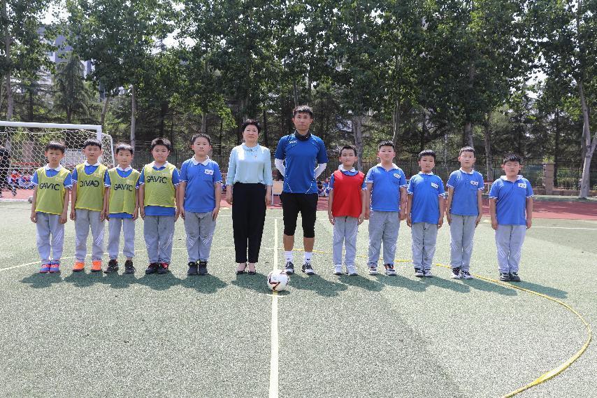 校园杯足球联赛开幕,足球联赛暨校园足球