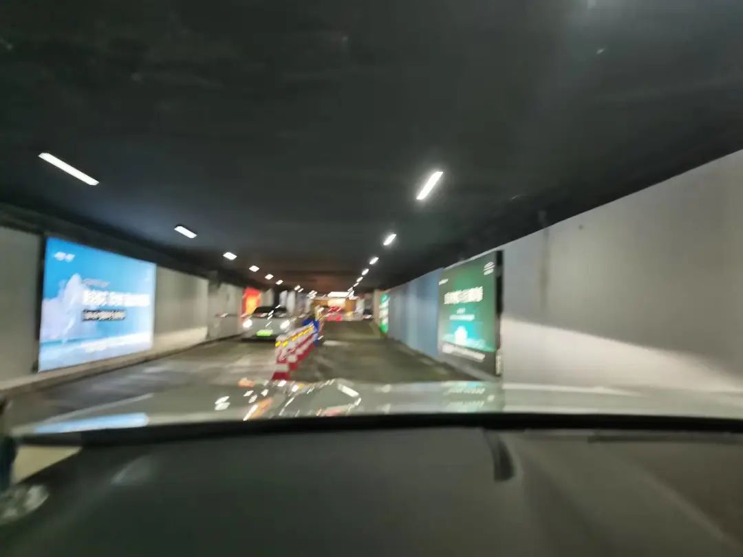 4元一个小时停车场如何赚钱,西安哪个购物商场可以免费停车