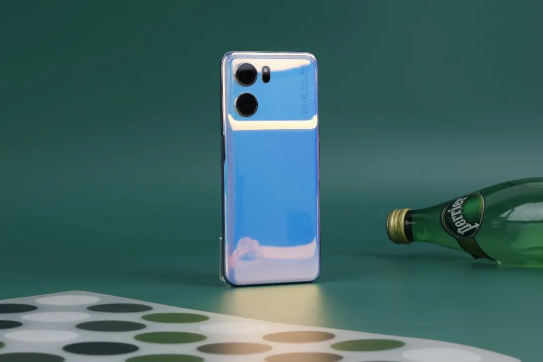 目前最值得入手的手机性价比高,现在最好用最贵的手机是什么