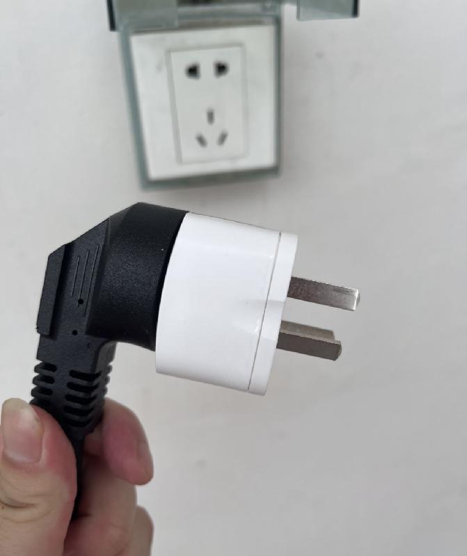 哪吒v慢充需要充电桩么,哪吒v便携式充电枪是多少瓦