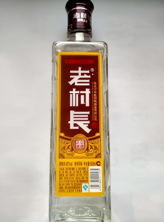 茅台和老村长有什么区别,老茅台和老村长的区别