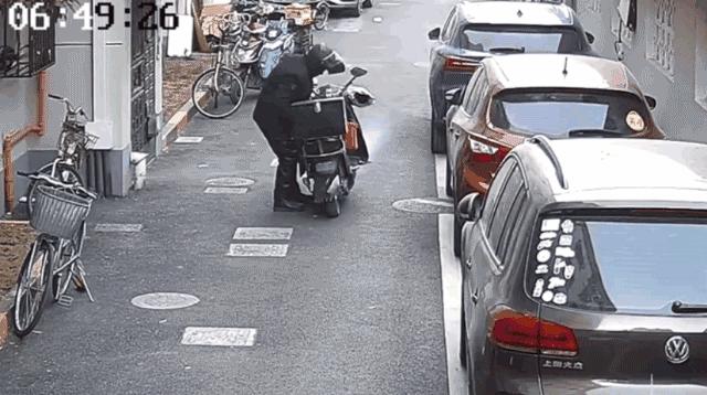 电动车有可能爆炸应该放在哪,电动车爆炸会有什么危险