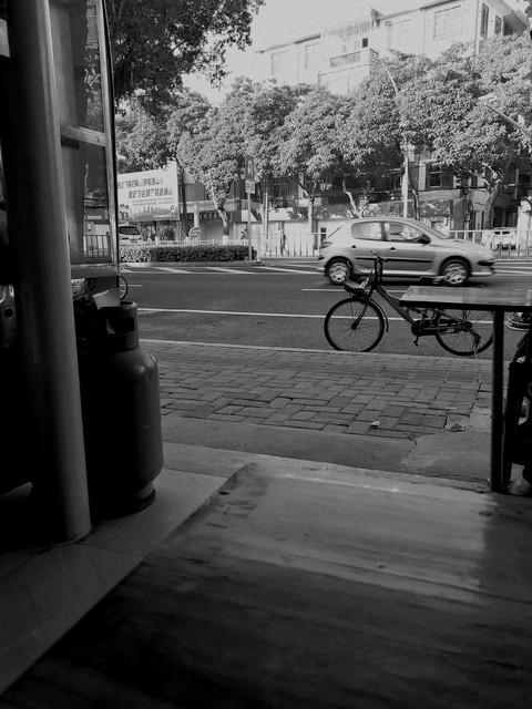 开一家肠粉店一年收入,开一家肠粉店赚多少