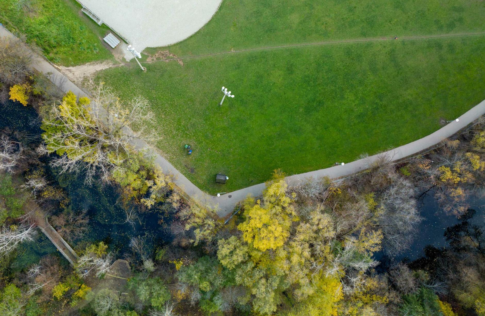 围观!大疆Mini3VSMini2:电影大片+平民级无人机,值得升级?