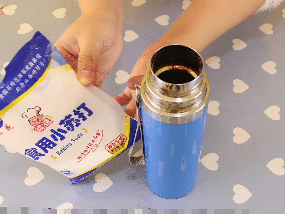 茶杯滤网清洗小窍门保温杯,没有刷杯子的刷子怎么清洗保温杯