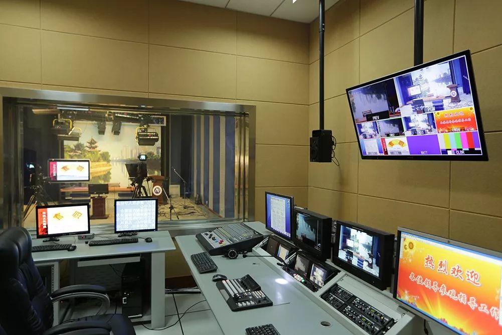 校企合作共建实训基地,校企专业共建