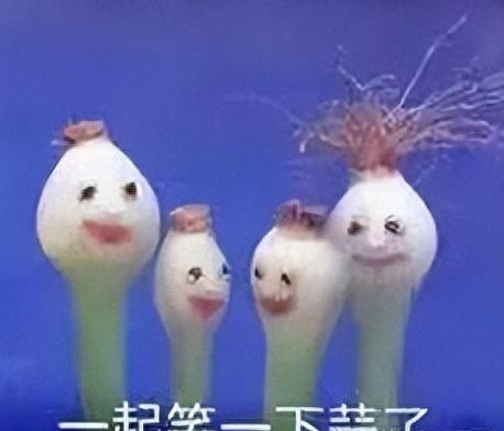 跌惨了巨亏要不要割肉追低位板块,扬州万科时代之光降价