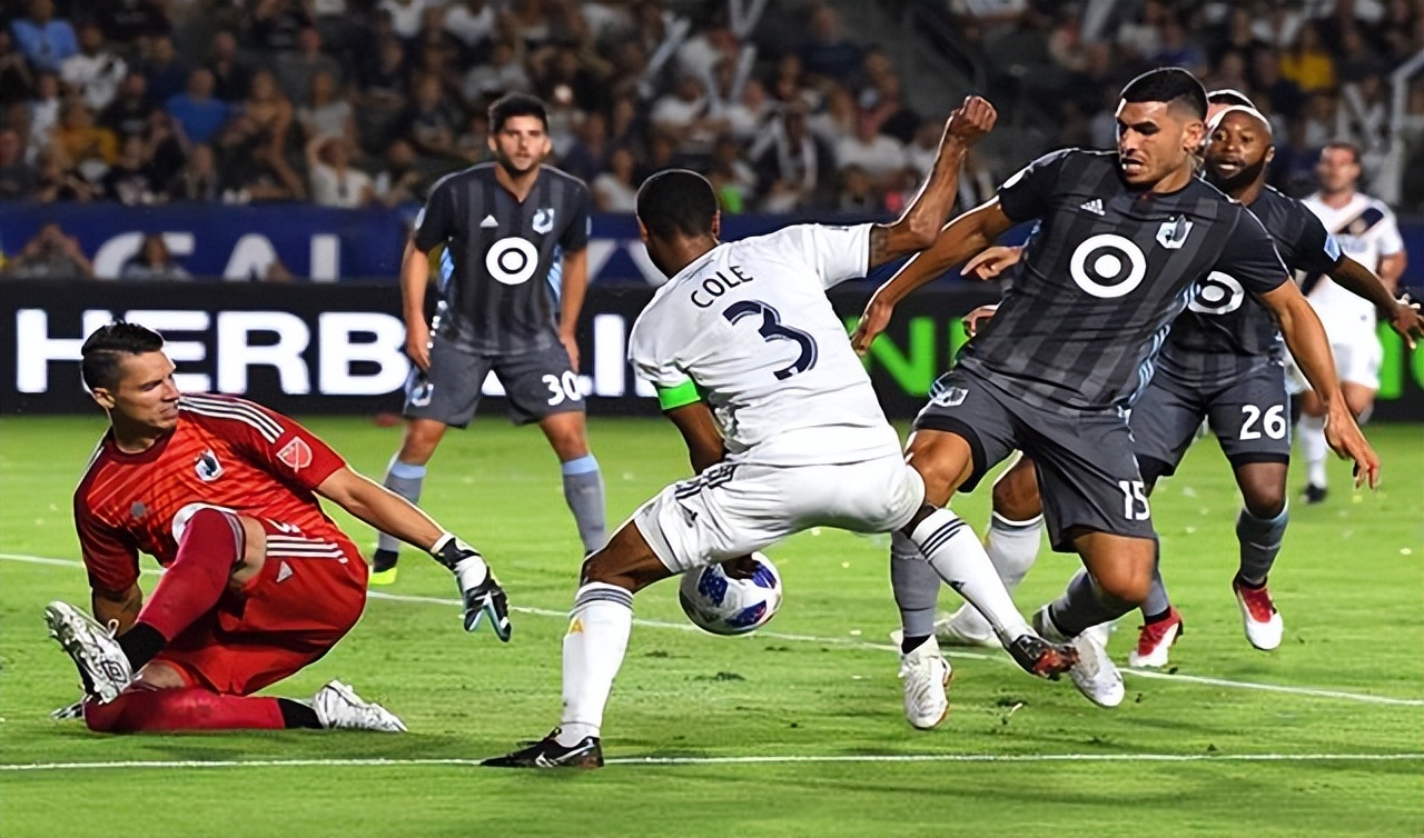 周六足球最新推荐,周六足球比赛完整版