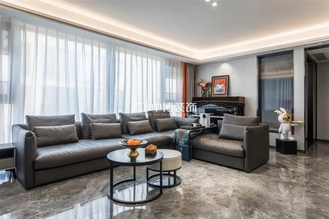 138平米简约轻奢灰白装修得多少钱,88平米灰白现代轻奢装修风格