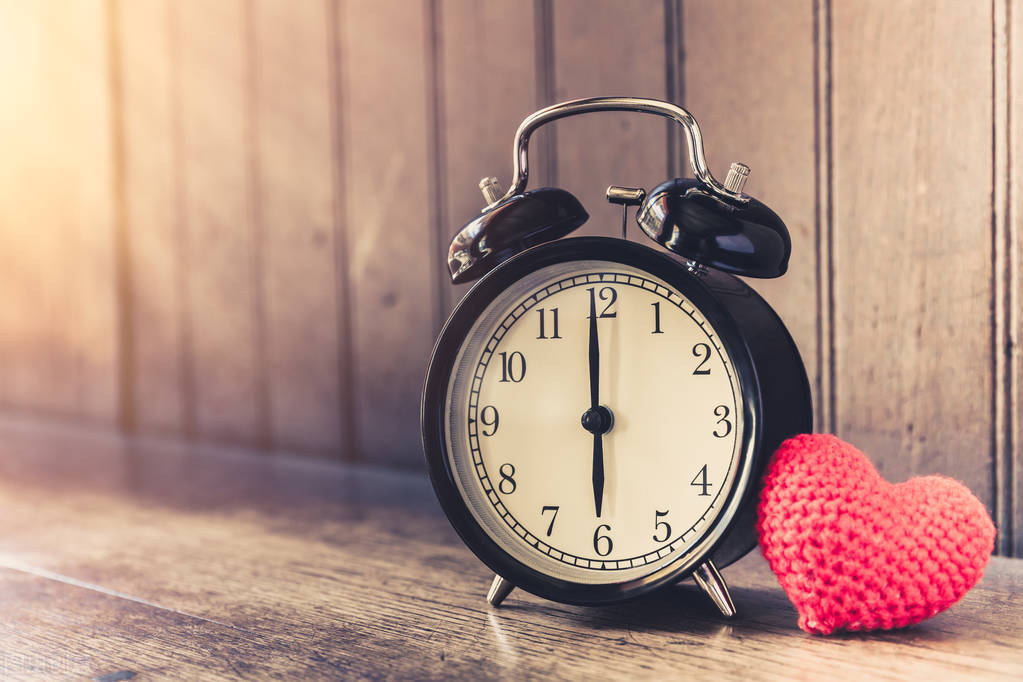 linuxcron表达式配置示例,linux的cron表达式每分钟执行