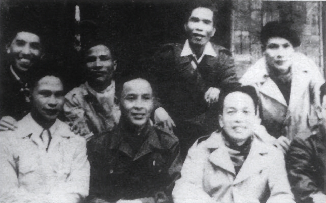 1966年毛主席想出访越南，遭胡志明强烈反对，黎笋一句话成功救场