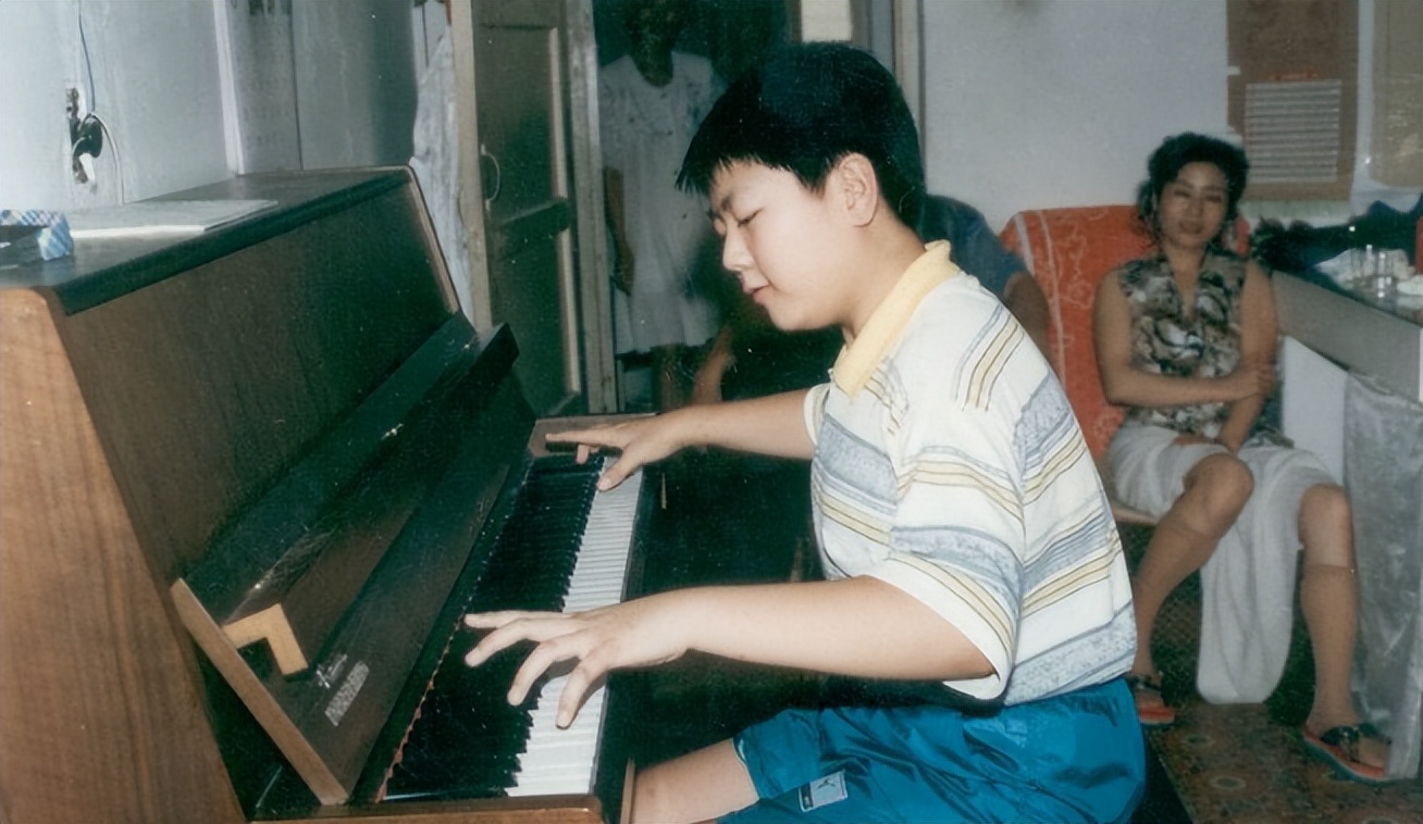 电钢琴坏了找谁,电钢琴真的会毁手吗