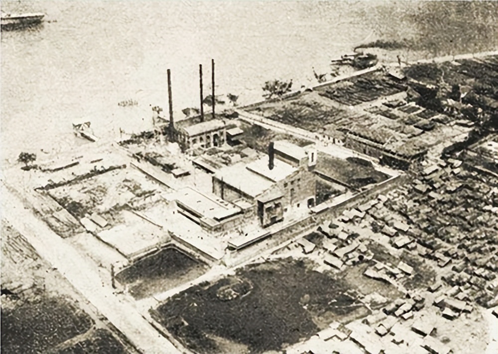 “电”被引进中国初期，为何普通群众不敢用，家家还用煤油灯？