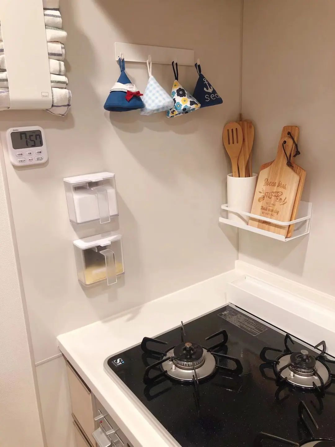 珐琅板优缺点浴室能用珐琅板么,珐琅板和岩板哪个好求回答