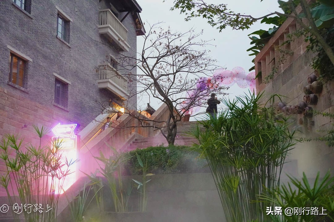 重庆磁器口古镇里的烟火气,重庆磁器口古镇的古韵风貌