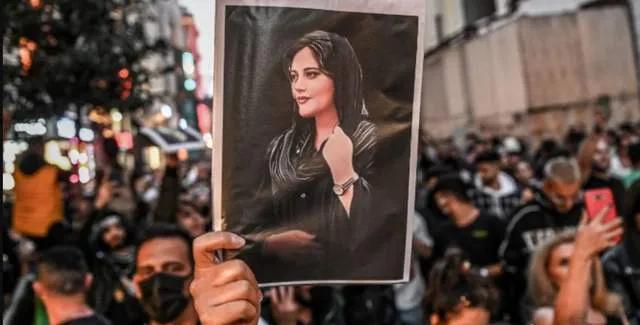 庆祝世界杯付出生命？伊朗27岁男子庆祝伊朗输球被击毙