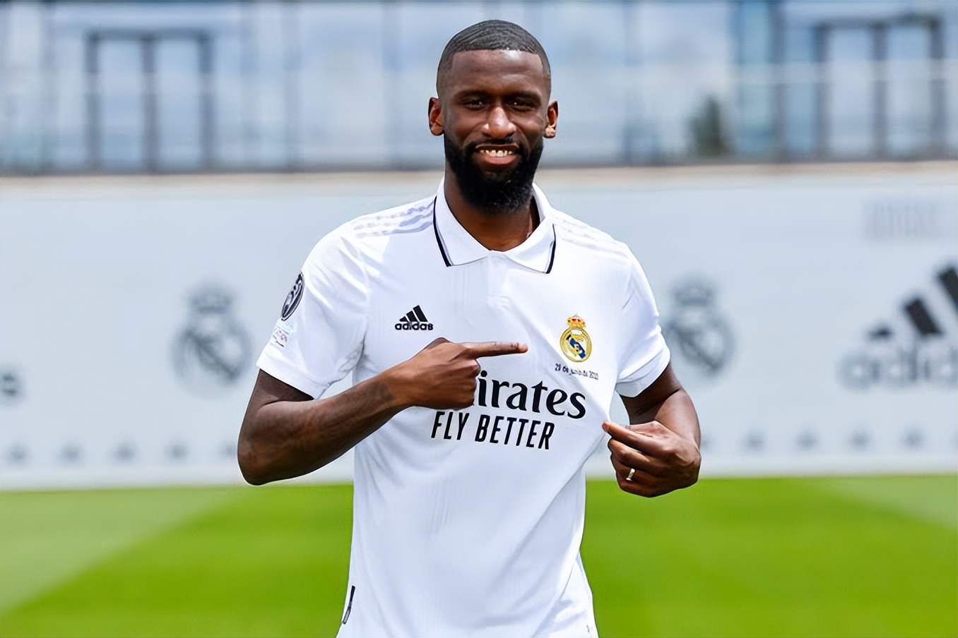 2024赛季五大联赛最佳后卫,2022英超最佳十一人