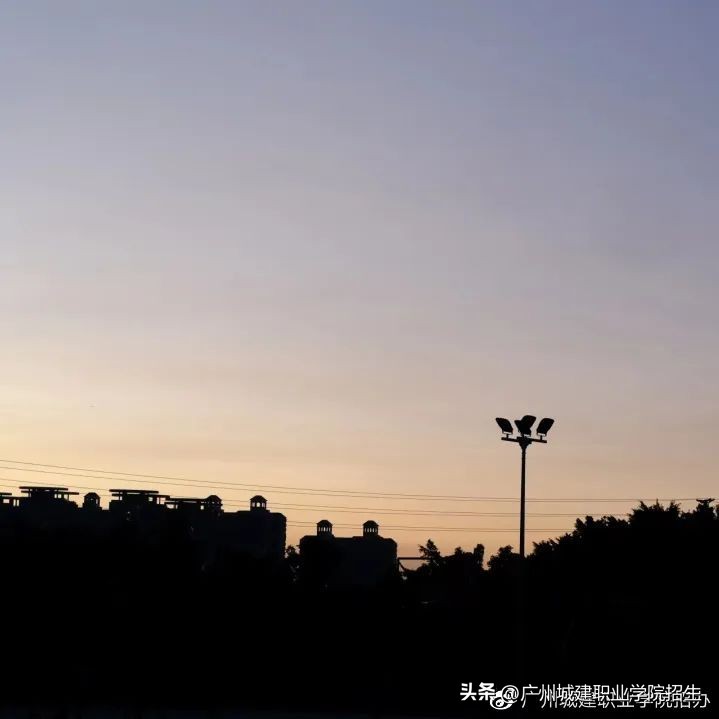 @城建青年，你的相册密码已被破解